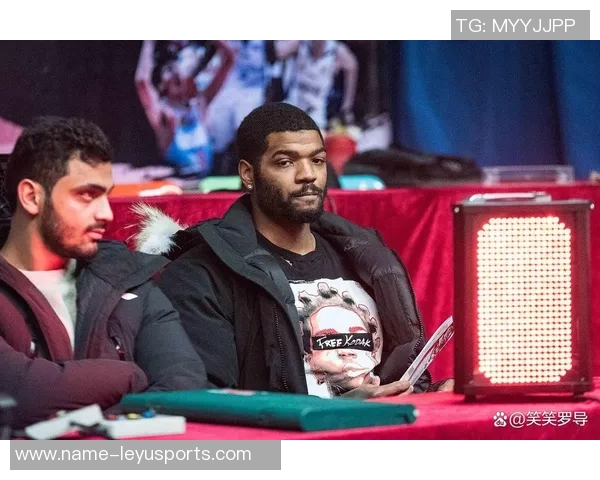 Shams透露尼克斯与鹿队曾谈判字母但未达成交易协议