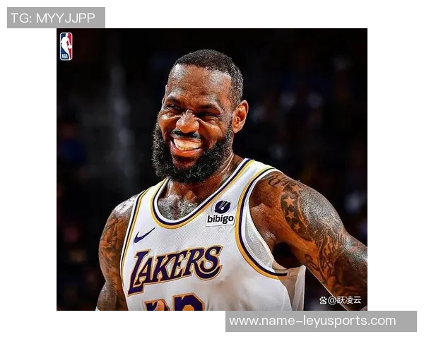 詹姆斯回忆童年训练经历强调团队战术转变的重要性 詹姆斯回忆童年训练经历强调团队战术转变的重要性